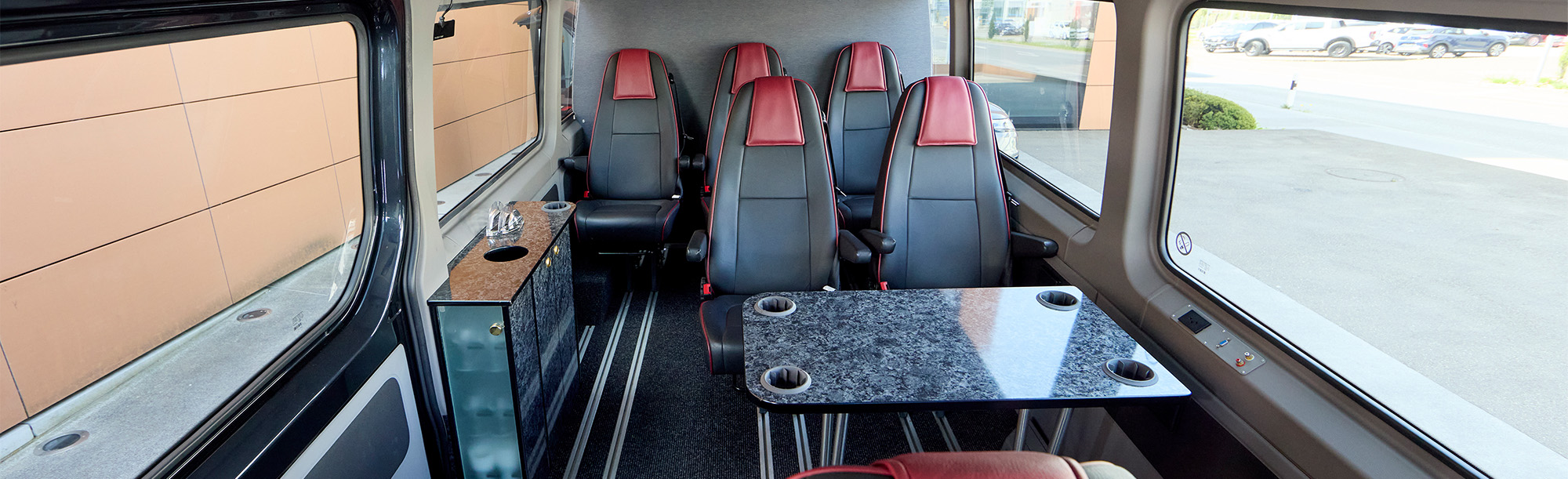 Secli Weinwelt - Vermietung VIP Bus